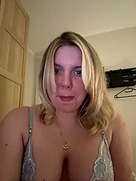 Nallinee online show from 01/10/26, 01:07