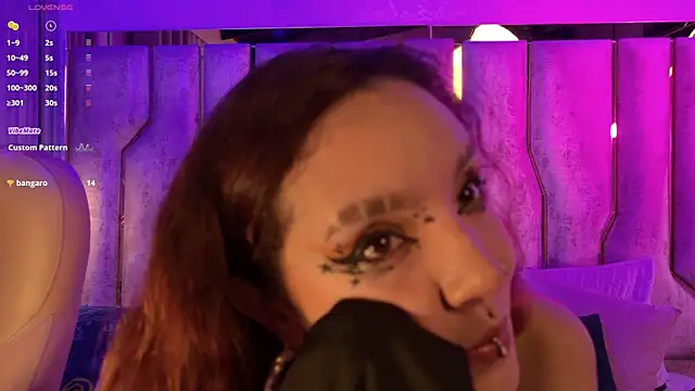 nix wolf online show from 11/21/25, 03:27