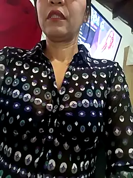 alexandra100gg online show from 11/17/25, 08:47