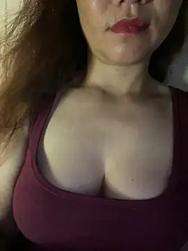 Snapshot of Diana-sexyy chatting on 06/26/26, 02:49 Diana-sexyy online show from 06/26/26, 02:49