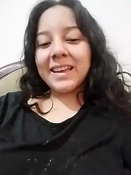 chibi love online show from 11/26/25, 07:48