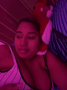morena-2025 online show from 05/14/26, 07:53