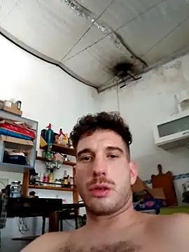 Snapshot of _____-AAAZZZ999000____A chatting on 11/26/25, 12:28 -AAAZZZ999000 A online show from 11/26/25, 12:28