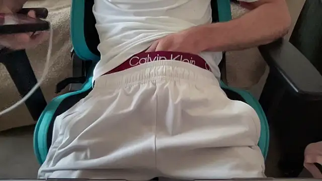 lucpompot online show from 03/19/26, 08:40