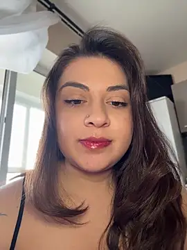 Lovynna online show from 04/17/26, 12:41