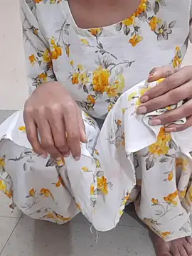 Asha devi90 online show from 02/13/26, 04:36