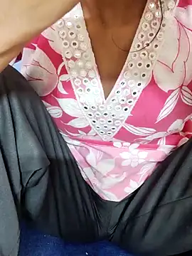 Asha devi90 online show from 04/12/26, 03:50