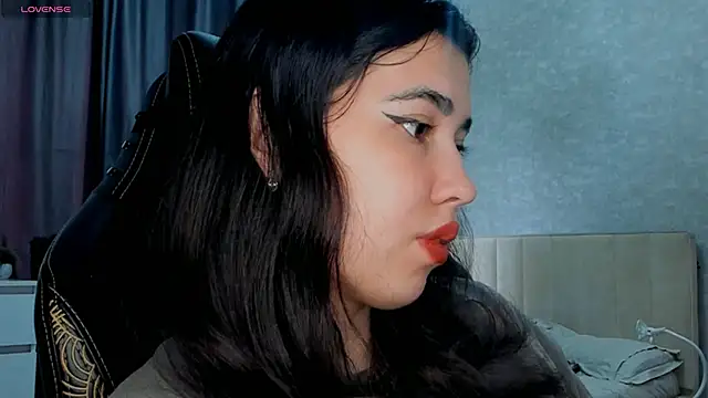 Snapshot of Diara_1an chatting on 05/12/26, 04:09 Diara 1an online show from 05/12/26, 04:09