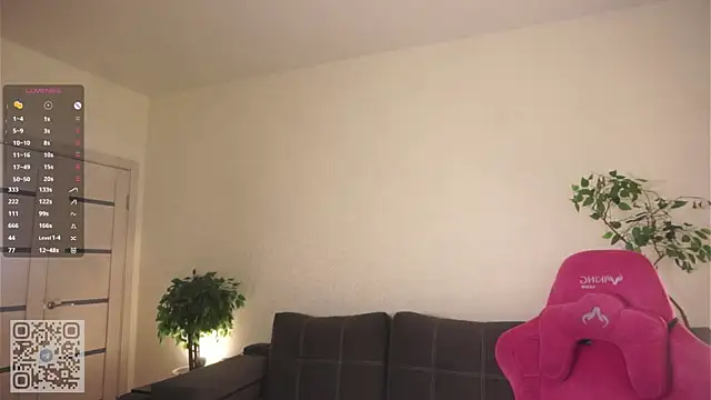 RoxannaCarver online show from 04/10/26, 05:34