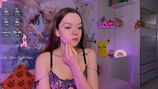 CheekySashaCharm online show from 11/21/25, 06:23