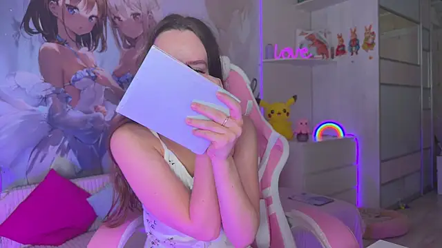 CheekySashaCharm online show from 07/09/26, 08:18