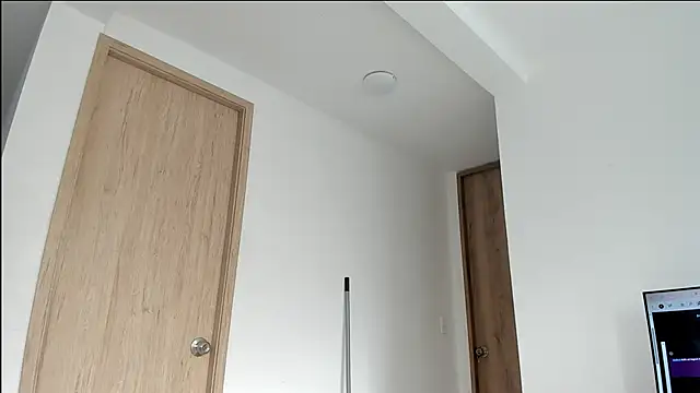 nicolvibes 212 online show from 01/10/26, 02:08