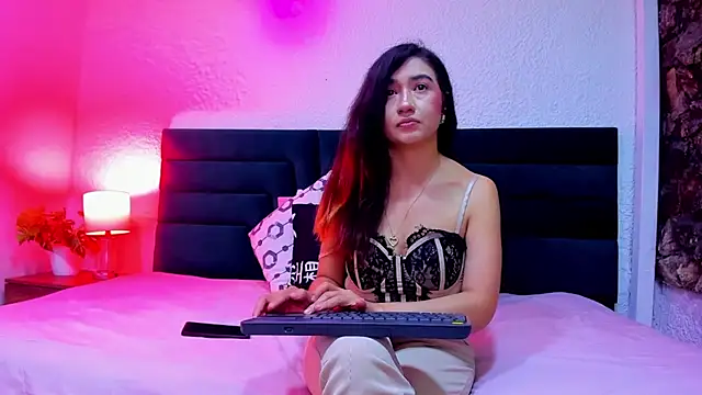 VictoriaRouge  online show from 03/09/26, 03:54