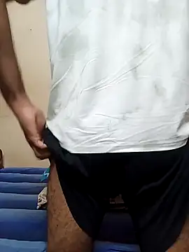 Snapshot of Manav_ira chatting on 11/13/25, 06:40 Manav ira online show from 11/13/25, 06:40