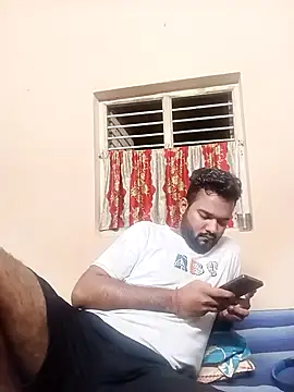 Snapshot of Manav_ira chatting on 11/18/25, 06:12 Manav ira online show from 11/18/25, 06:12