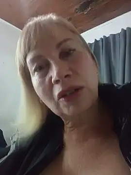 SexyMilf1211 online show from 07/16/26, 11:49