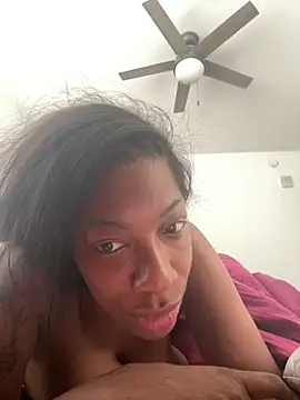 Snapshot of Drekacakez chatting on 04/08/26, 01:44 Drekacakez online show from 04/08/26, 01:44