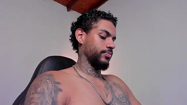 LuigiVitale 1 online show from 02/21/26, 01:17