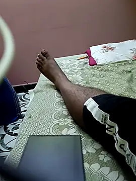 Snapshot of Aahana_Shanura chatting on 11/30/25, 10:14 Aahana Shanura online show from 11/30/25, 10:14