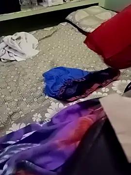 Snapshot of Aahana_Shanura chatting on 02/16/26, 07:32 Aahana Shanura online show from 02/16/26, 07:32