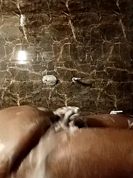 Snapshot of Aahana_Shanura chatting on 02/28/26, 01:39 Aahana Shanura online show from 02/28/26, 01:39