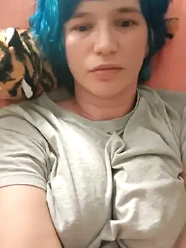 Snapshot of DevaBlu chatting on 11/26/25, 09:27 DevaBlu online show from 11/26/25, 09:27