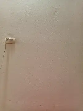 Snapshot of sara-xx chatting on 12/16/25, 03:00 sara-xx online show from 12/16/25, 03:00