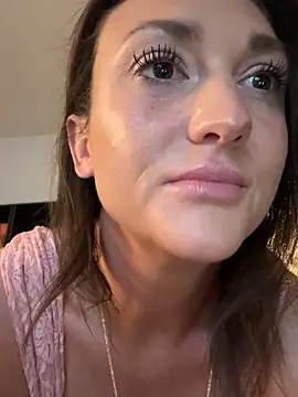 Snapshot of Ayybaebay chatting on 02/05/26, 10:14 Ayybaebay online show from 02/05/26, 10:14