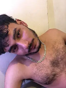 Brunicci online show from 12/23/25, 09:18