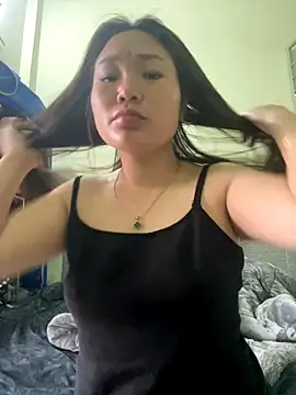 ryry-cute online show from 11/18/25, 03:23