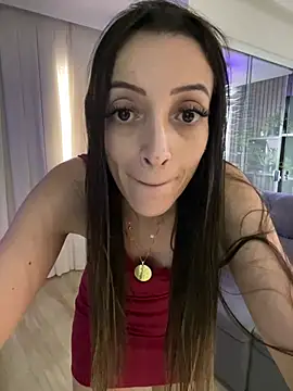 Snapshot of BelleRune chatting on 01/04/25, 05:58 BelleRune online show from 01/04/25, 05:58