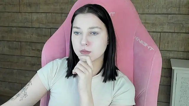 TinnaBurton online show from 02/07/26, 04:43