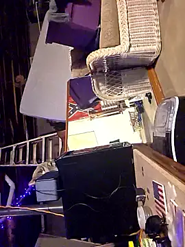 Snapshot of Redheadstud chatting on 06/12/26, 02:43 Redheadstud online show from 06/12/26, 02:43