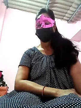 Nisha  19 online show from 11/29/25, 03:48