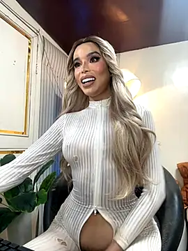  SandraHornball  online show from 11/26/25, 10:22