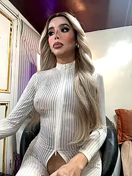  SandraHornball  online show from 12/17/25, 11:27