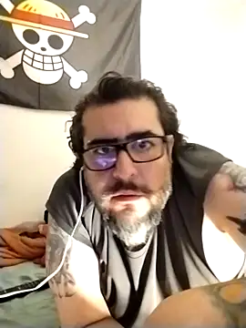 Snapshot of AurelioLpe17168 chatting on 12/20/25, 06:09 AurelioLpe17168 online show from 12/20/25, 06:09