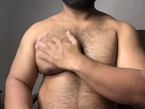 hot rocco1 online show from 02/03/26, 04:45