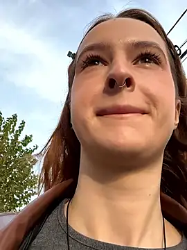 hani obsessed online show from 11/22/25, 07:29