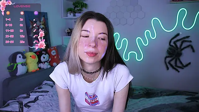 Emmie shy online show from 03/04/26, 11:16