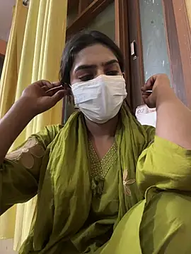 Snapshot of sexyayeshadesi chatting on 02/24/26, 06:17 sexyayeshadesi online show from 02/24/26, 06:17