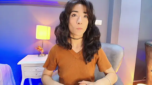 Snapshot of AmbarOishi__ chatting on 01/15/26, 01:59 AmbarOishi online show from 01/15/26, 01:59