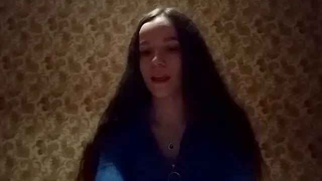 Snapshot of Blake_Vale chatting on 11/21/25, 02:27 Blake Vale online show from 11/21/25, 02:27