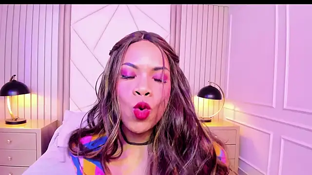 LailaDavidson online show from 05/23/26, 12:20