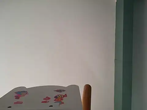 Snapshot of Mimakario chatting on 11/21/25, 01:43 Mimakario online show from 11/21/25, 01:43