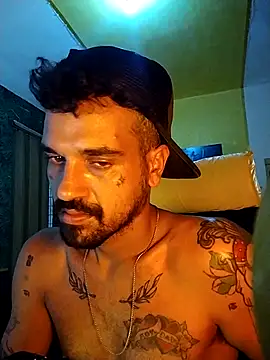 Snapshot of xxxbananaboy chatting on 01/12/26, 11:32 xxxbananaboy online show from 01/12/26, 11:32