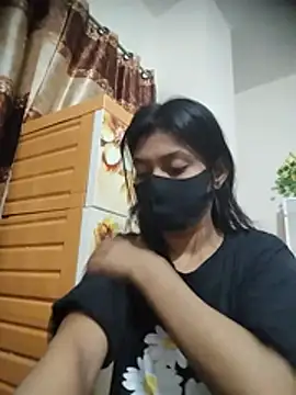 Disha Nur0 online show from 07/04/26, 10:05