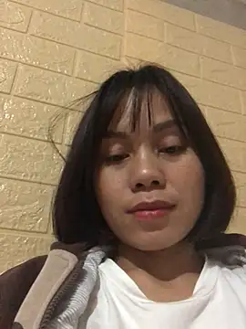 Trangbabylove online show from 01/15/26, 04:55