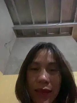 Trangbabylove online show from 04/06/26, 11:38