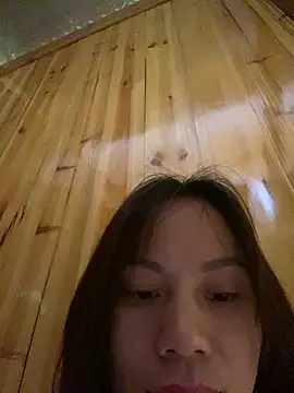 Trangbabylove online show from 04/19/26, 01:27